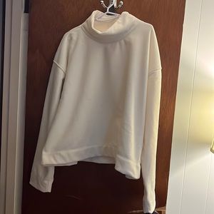 Women’s Mock turtleneck Vineyard Vines fleece pullover